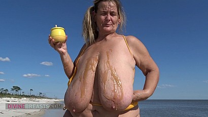 Sarah Tits Smeared in Honey at the Beach